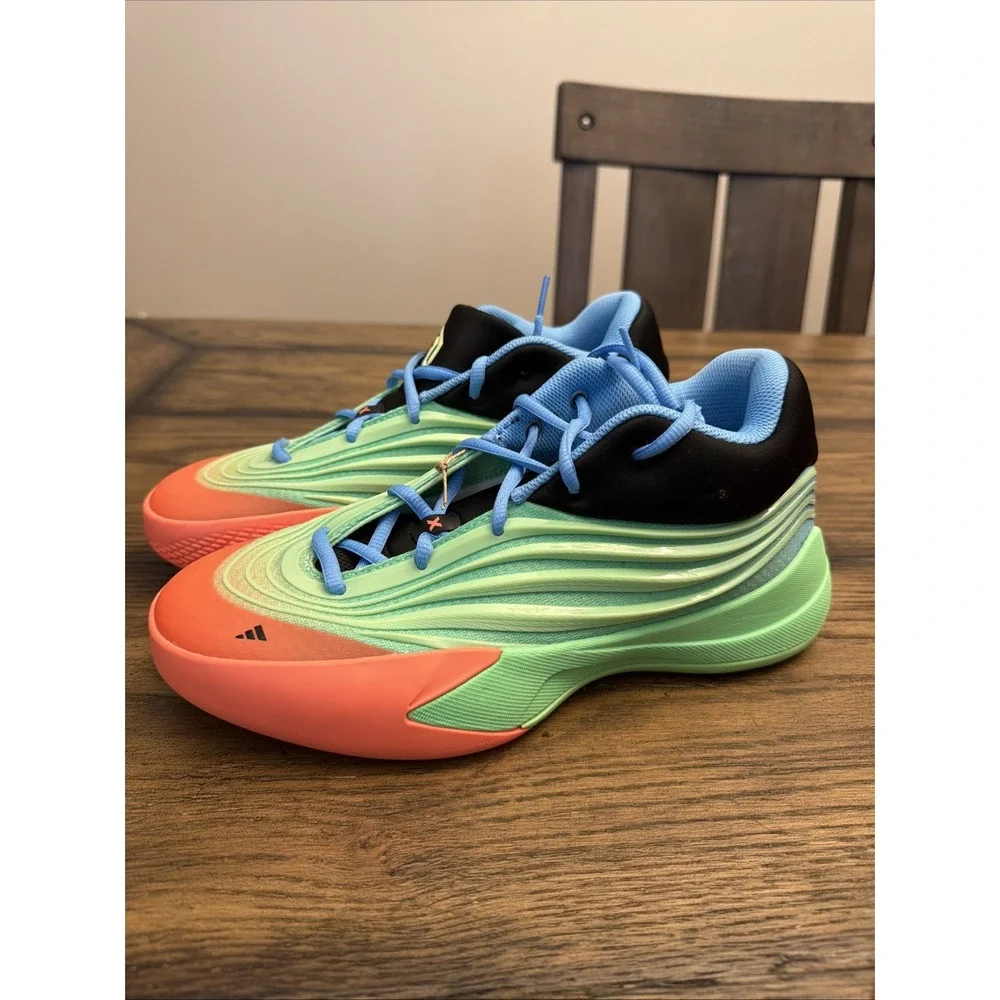 Size 6.5Y Adidas Dame X 